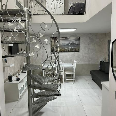 Mortella House Apartment Наполи Екстериор снимка